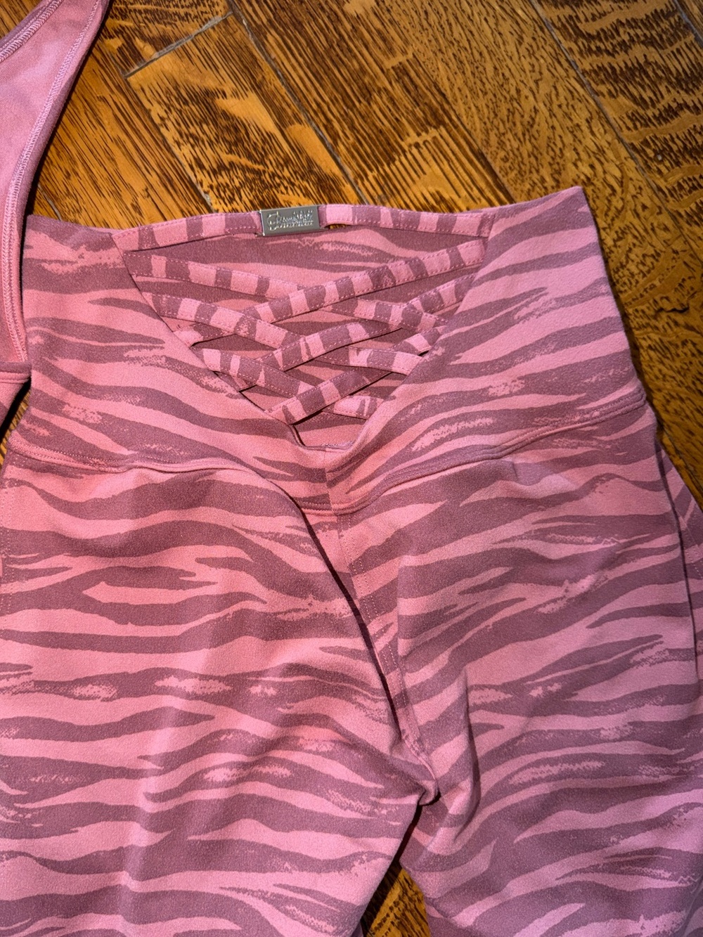 Bombshell Strappy Zebra Print Set - Picture 5 of 11